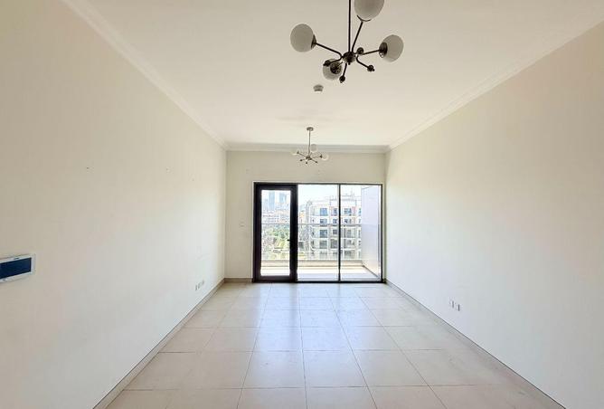 103715362 - Property Image 2