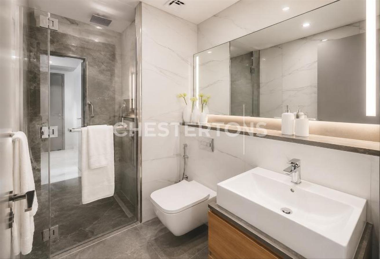Luxury Living | Fully Furnished | Prime Location photo 22