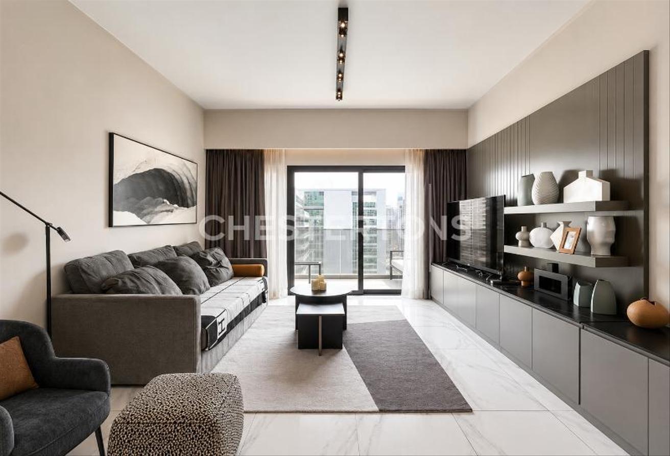 Luxury Living | Fully Furnished | Prime Location photo 5
