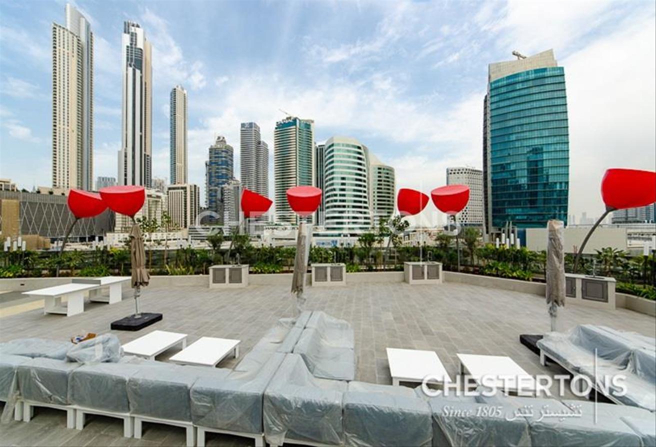 Luxury Living | Fully Furnished | Prime Location photo 11