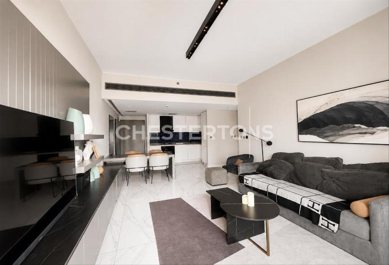 Luxury Living | Fully Furnished | Prime Location photo 10