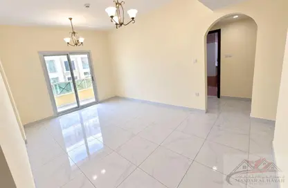 Apartment - 2 Bedrooms - 2 Bathrooms for rent in Muwaileh 29 Building - Muwaileh - Sharjah