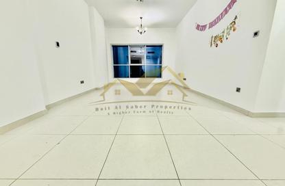 Apartment - 2 Bedrooms - 3 Bathrooms for rent in Jumeirah Garden City - Al Satwa - Dubai