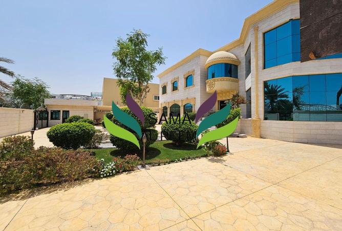 128807132 - Property Image 3