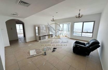 Apartment - 2 - 2 for rent in Al Majaz 2 - Al Majaz - Sharjah