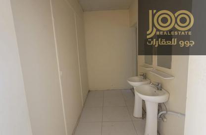 Staff Accommodation - Studio - 1 for rent in Umm Al Thuoob - Umm Al Quwain