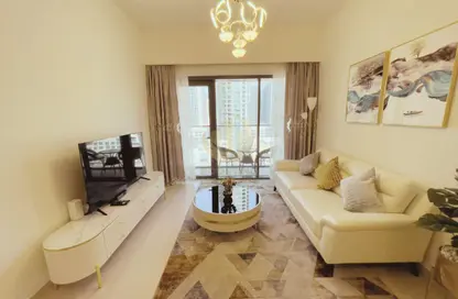 Apartment - 1 Bedroom - 1 Bathroom for rent in Burj Royale - Downtown Dubai - Dubai