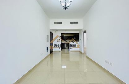 Apartment - 2 - 2 for rent in Al Manal Residence 2 - Dubai Silicon Oasis - Dubai