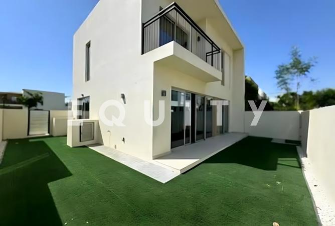 Spacious 4 BR Villa | Prime Location | Modern Home