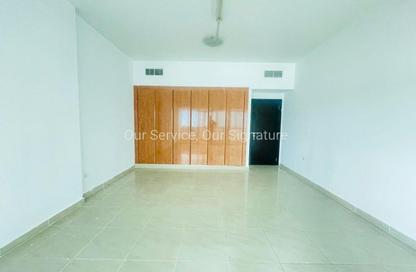 Apartment - 3 - 4 for rent in New Al Taawun Road - Al Taawun - Sharjah