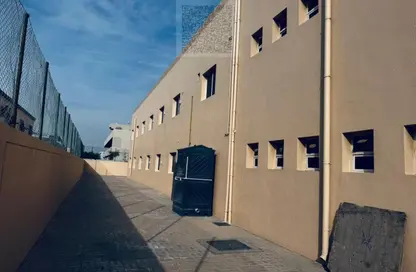 مجمع سكني - 8 غرف نوم - 8 حمامات للايجار في الجرف الصناعية 1 - الجرف الصناعية - عجمان