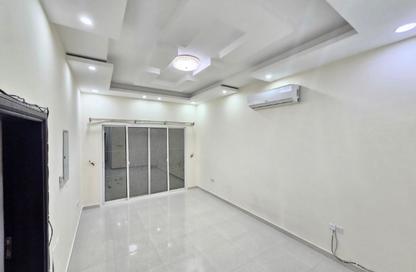 Villa - 4 Bedrooms - 6 Bathrooms for rent in Al Yasmeen 1 - Al Yasmeen - Ajman
