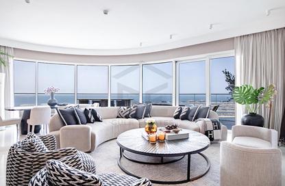 Apartment - 4 Bedrooms - 5 Bathrooms for sale in Grand Bleu Tower 1 - Emaar Beachfront - Dubai Harbour - Dubai