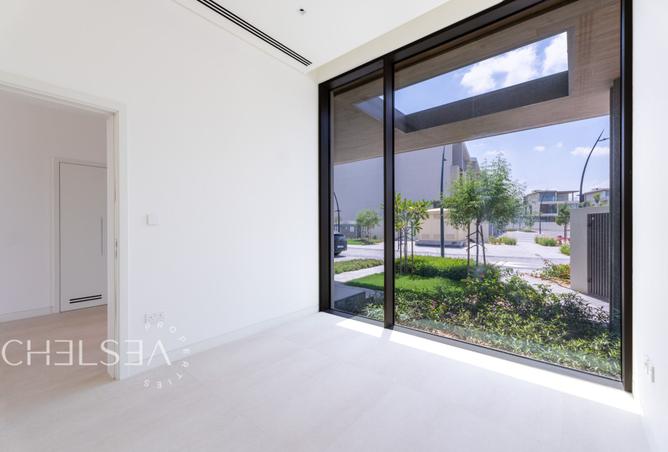 128848147 - Property Image 3