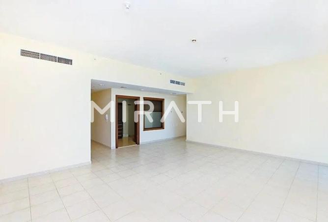 67820030 - Property Image 3