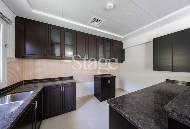 67844987 - Property Image 3