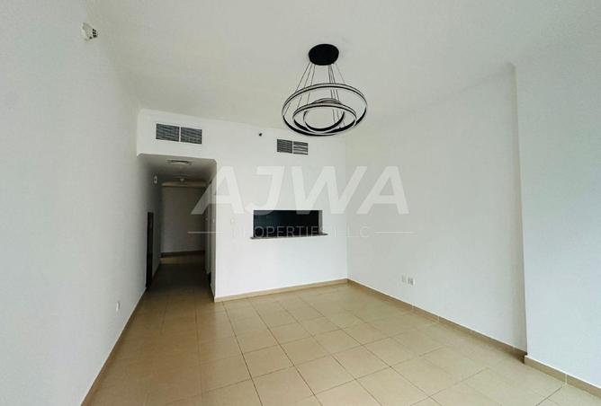 75012002 - Property Image 3