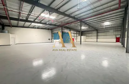 Warehouse - Studio - 2 Bathrooms for rent in Dubai Investment Park 2 (DIP 2) - Dubai Investment Park (DIP) - Dubai