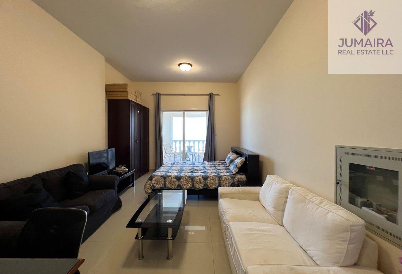 Exclusive Large Studio | Uninterrupted Sea Views
