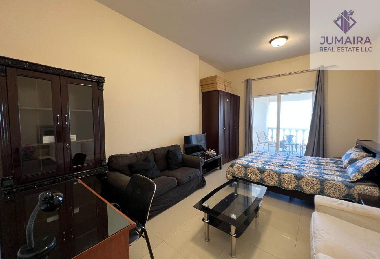 Exclusive Large Studio | Uninterrupted Sea Views