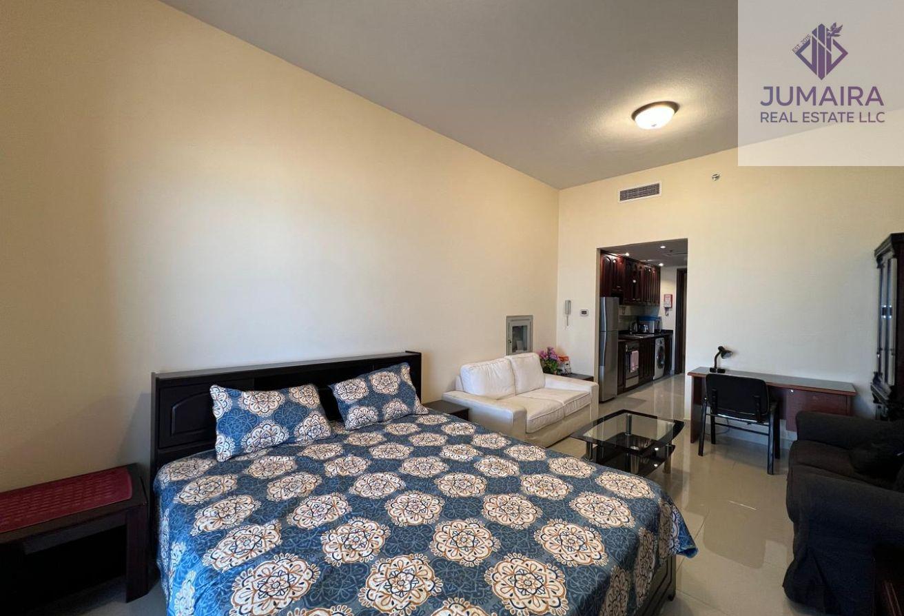 Exclusive Large Studio | Uninterrupted Sea Views