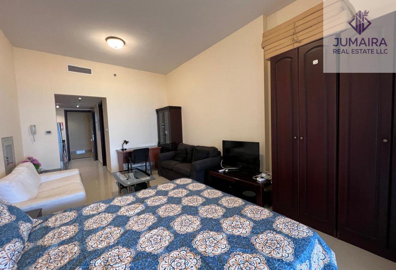 Exclusive Large Studio | Uninterrupted Sea Views