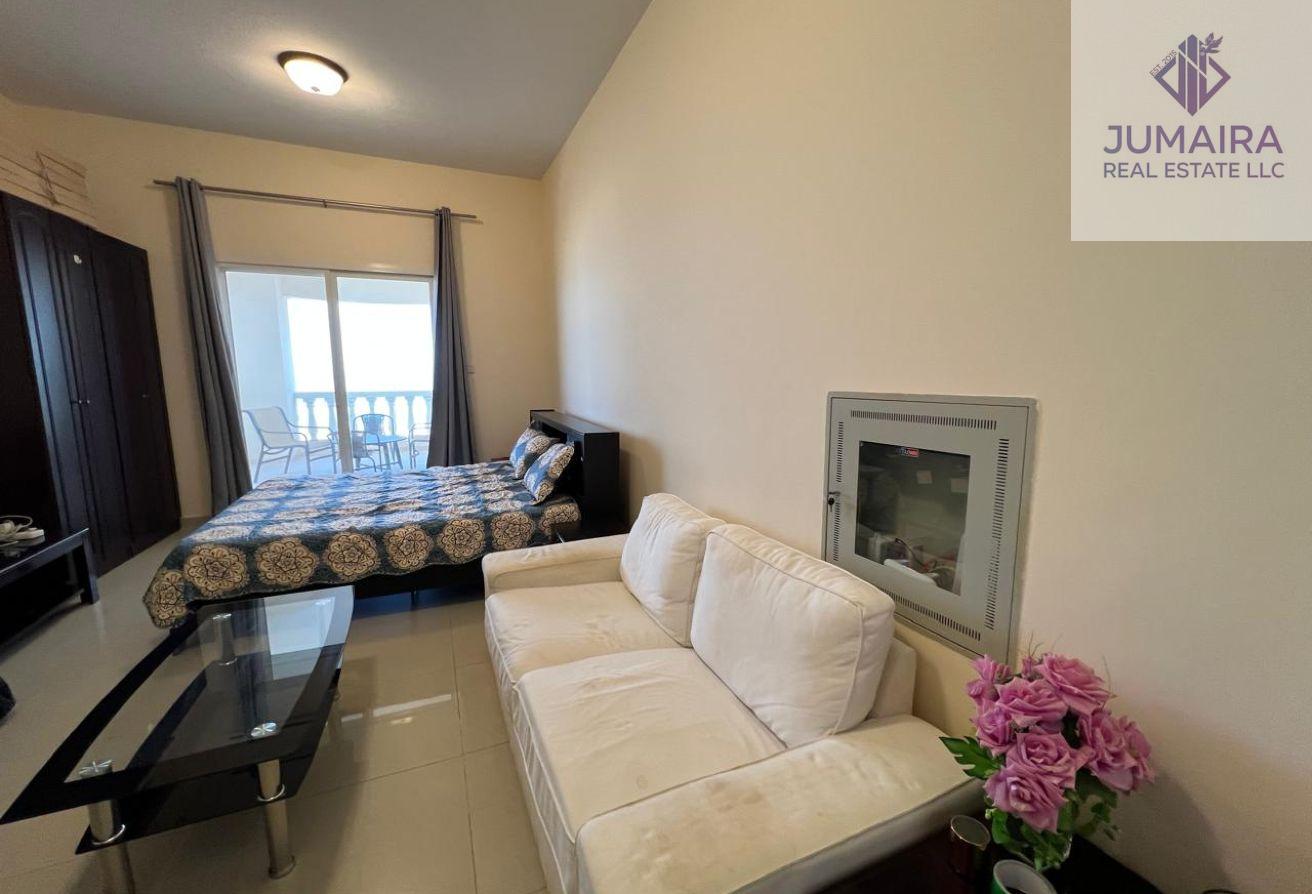 Exclusive Large Studio | Uninterrupted Sea Views