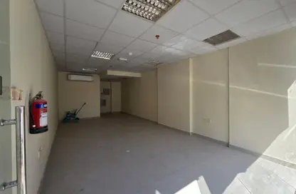 Shop - Studio - 1 Bathroom for rent in Al Rashidiya Towers - Al Rashidiya - Ajman Downtown - Ajman Shop - Studio - 1 Bathroom for rent in Al Rashidiya Towers - Al Rashidiya - Ajman Downtown - Ajman