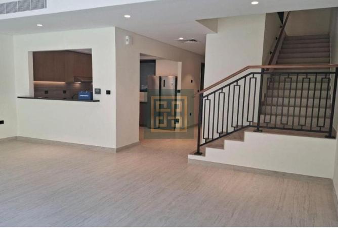 73117393 - Property Main Image