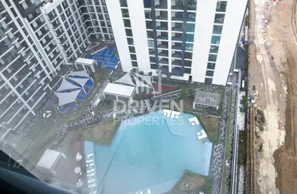 Apartment - 3 Bedrooms - 4 Bathrooms for sale in Crest Grande - Sobha Hartland - Mohammed Bin Rashid City - Dubai