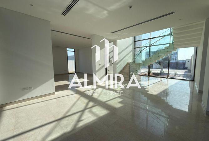 75015692 - Property Image 3