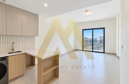 Apartment - 1 - 2 for rent in Weybridge Gardens - Dubai Land Residence Complex - Dubai