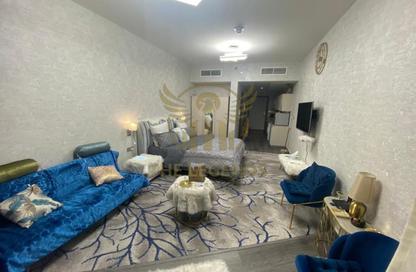 Apartment - Studio - 1 for rent in Millennium Binghatti Residences - Business Bay - Dubai Apartment - Studio - 1 for rent in Millennium Binghatti Residences - Business Bay - Dubai