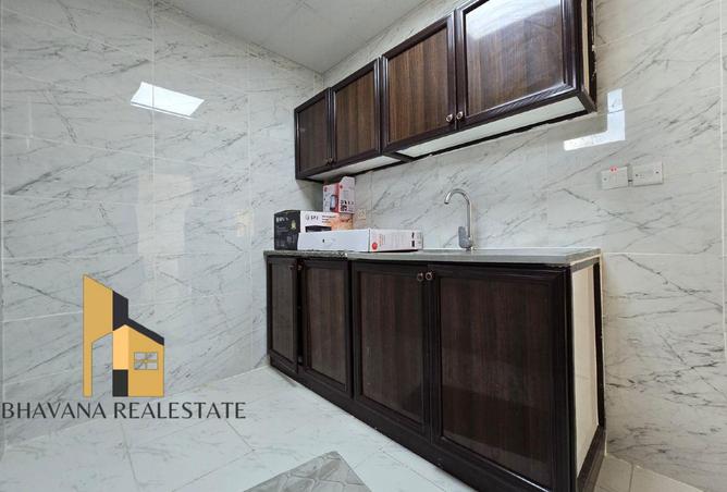 122921554 - Property Image 3