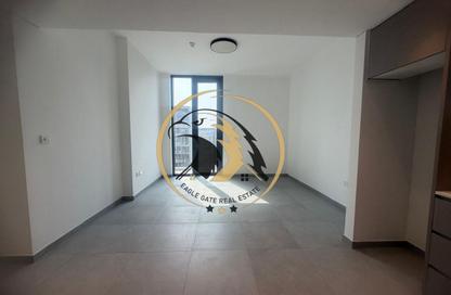 Apartment - 2 - 3 for rent in The Boulevard 1 - Aljada - Sharjah