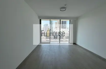 Apartment - 3 Bedrooms - 4 Bathrooms for rent in Luma Park Views - District 14 - Jumeirah Village Circle - Dubai