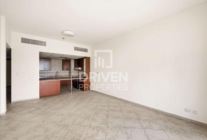 83235958 - Property Image 3