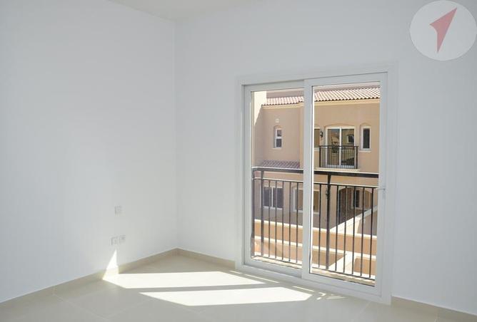 87868077 - Property Image 3