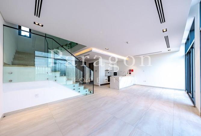 90070325 - Property Image 3