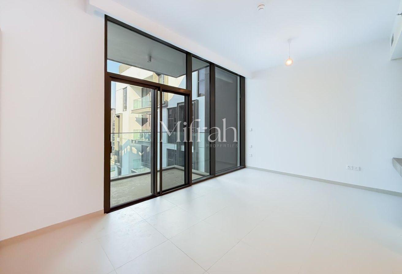Unfurnished Studio | Laundry Room| Spacious Layout photo 4