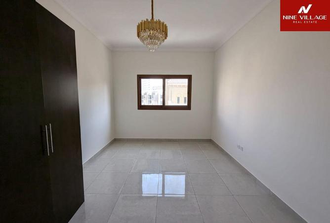 122000420 - Property Image 3
