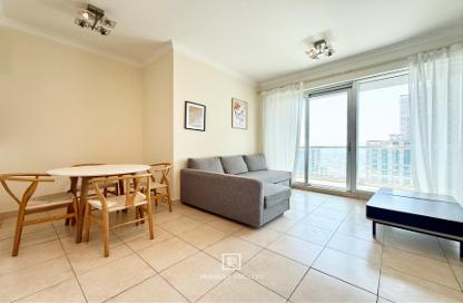 Apartment - 1 - 2 for rent in The Fairways North - The Fairways - The Views - Dubai
