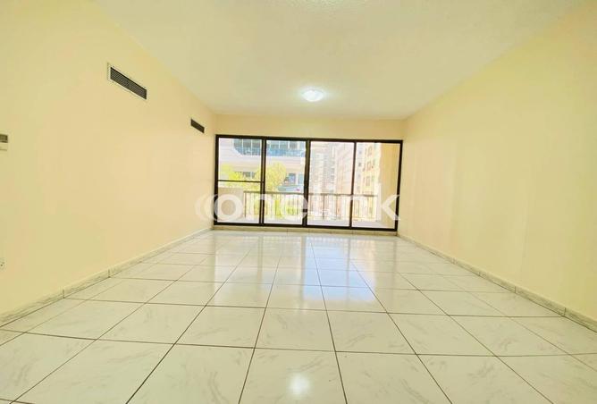 141906948 - Property Main Image