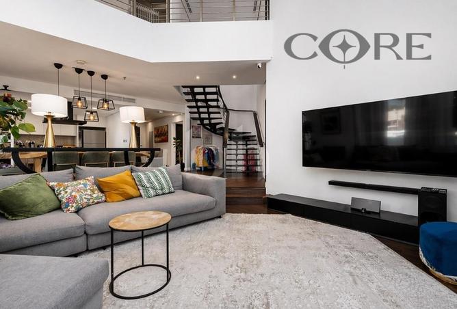 90918133 - Property Image 3