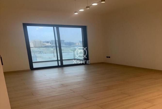 74621088 - Property Image 3