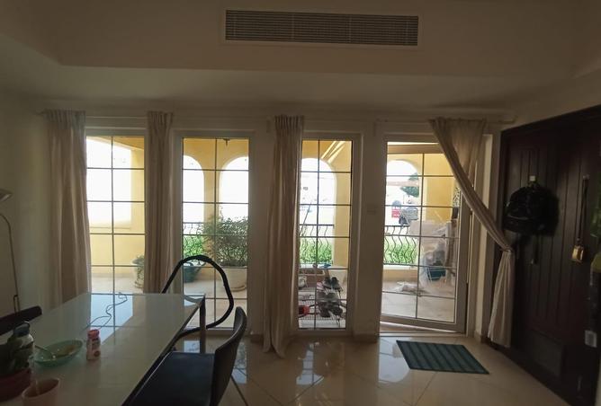 74623859 - Property Image 2