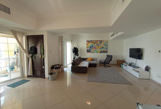 74623859 - Property Image 3