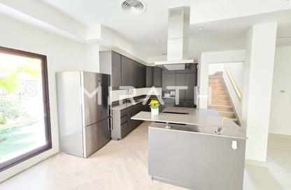 Villa - 3 Bedrooms - 3 Bathrooms for rent in Umm Suqeim 1 Villas - Umm Suqeim 1 - Umm Suqeim - Dubai Villa - 3 Bedrooms - 3 Bathrooms for rent in Umm Suqeim 1 Villas - Umm Suqeim 1 - Umm Suqeim - Dubai
