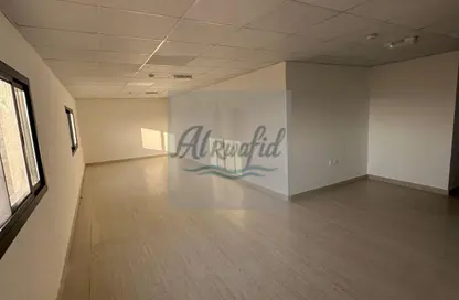 مكتب عمل جماعي - غرفة نوم - 1 حمام للايجار في الزاهية جاردنز - الزاهية - عجمان