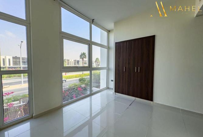 85328245 - Property Main Image